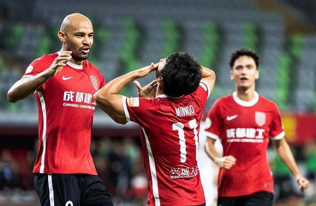 目前预售通道已全面开启，本周五18点电影将正式上映，欢迎到影院;吸兔解压，治愈所有不开心
